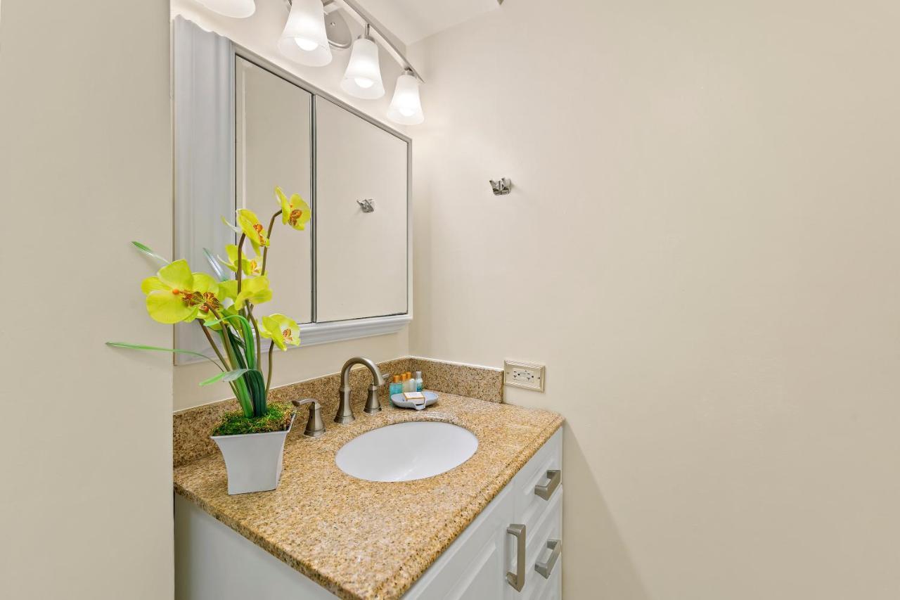 Pacific Monarch - 1 Bedroom - Ocean And City Views! Honolulu Exteriér fotografie